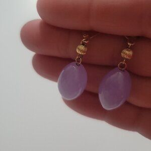 14K Yellow Gold Smooth Oval Genuine Lavender Jade Leverback Dangle Earrings